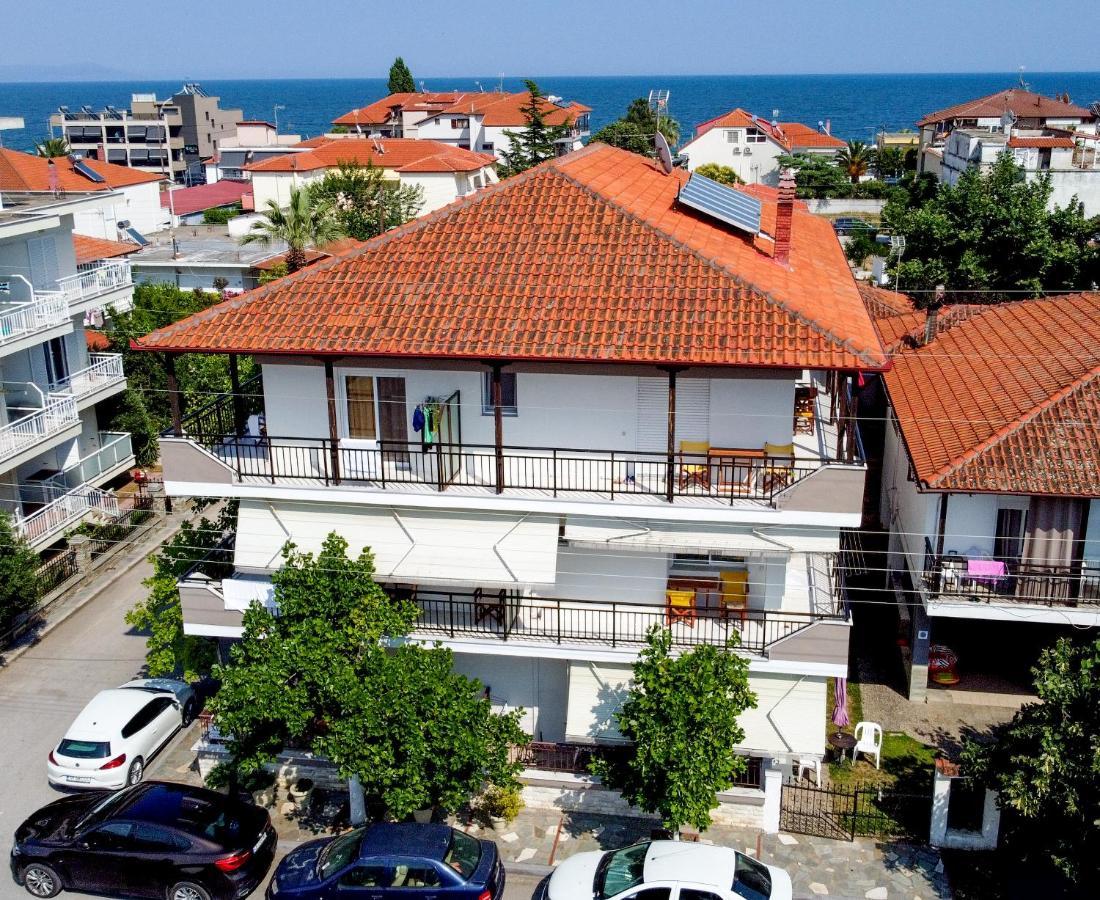 Xenia Palace Luxury Apartments Vrasná Exterior foto